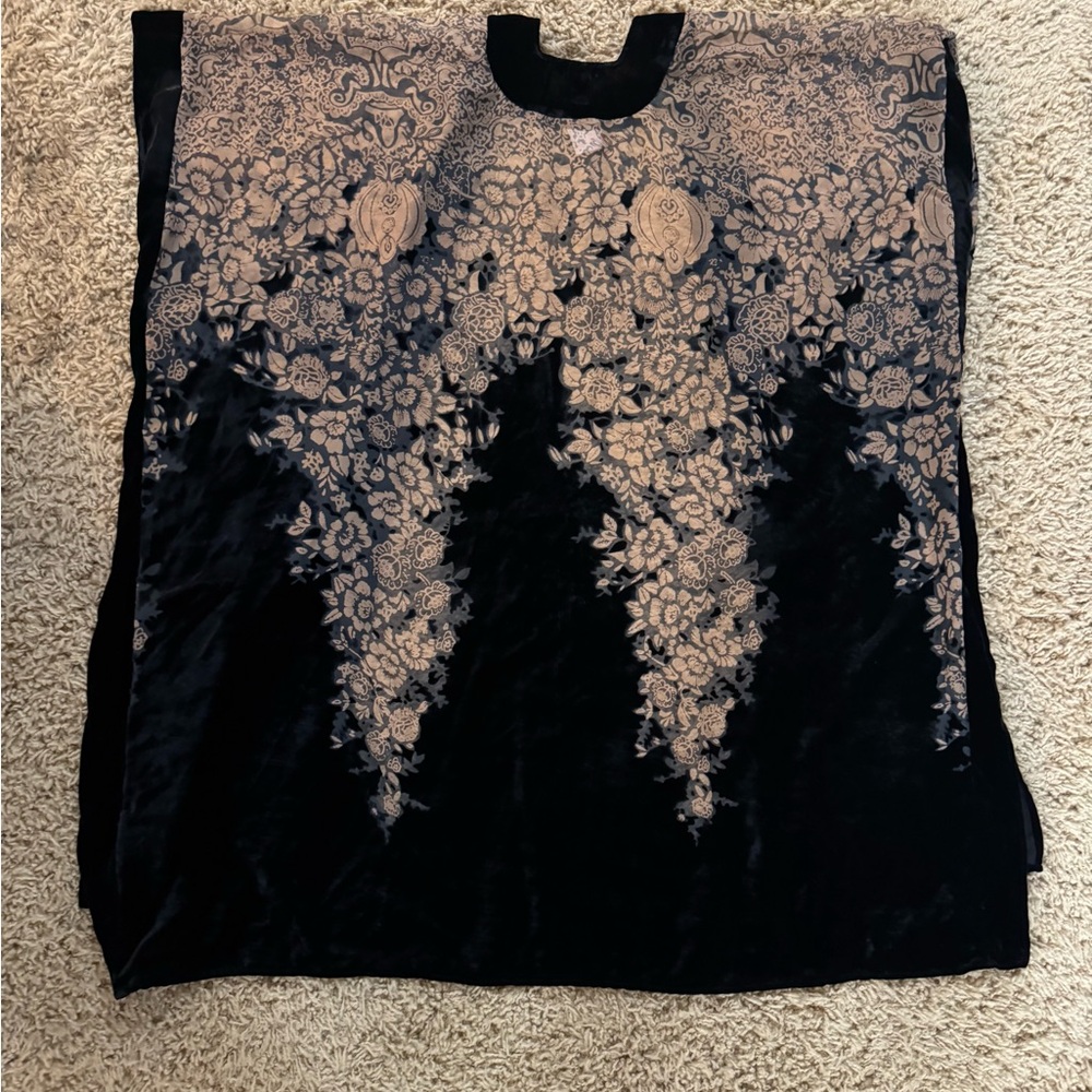 NWT Chico's Black/brown Velvet Floral Sheer Ruana Coverin - Picture 9 of 14